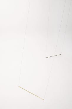 Jonah Groeneboer, installation view and two details of Curve, 2013, black thread and brass bars, approx. 96 x 24 x 24 in. (243.8 x 61 x  61 cm) (artwork © Jonah Groeneboer; photographs provided by the artist)