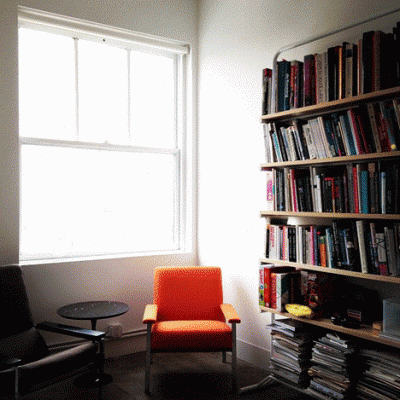 The library at the Artsy offices, New York (photograph © Matthew Israel)