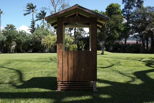 Lynne Yamamoto, Borrowed Time, 2017, wood, corrugated metal, 4 x 4 x 9 ft. (121.9 x 121.9 x 274.3 cm), back view (artwork © Lynne Yamamoto; photograph © Lucretia Knapp and Lynne Yamamoto)