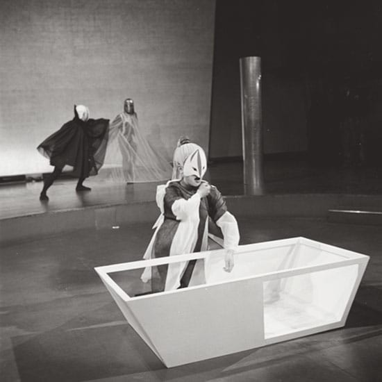 Experimentation and Tradition: The Avant-Garde Play Pierrot Lunaire by ...